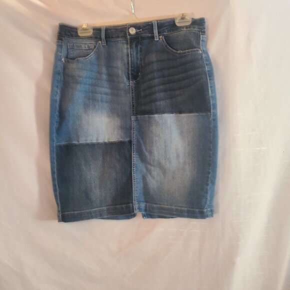 Vintage America Blues Women Patchwork Blue Denim Skirt Sz 10/30 Pencil Skirt - Picture 1 of 4